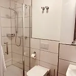 Hotel Gaststätte Weinbrücke *
