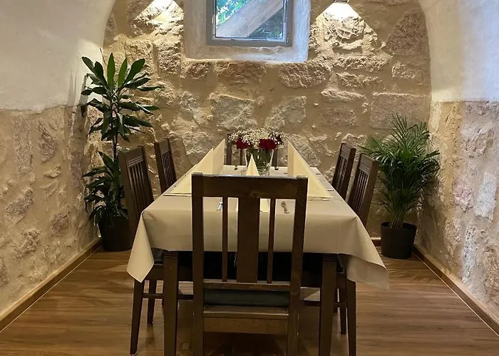 Gaststaette Weinbruecke * Kulmbach