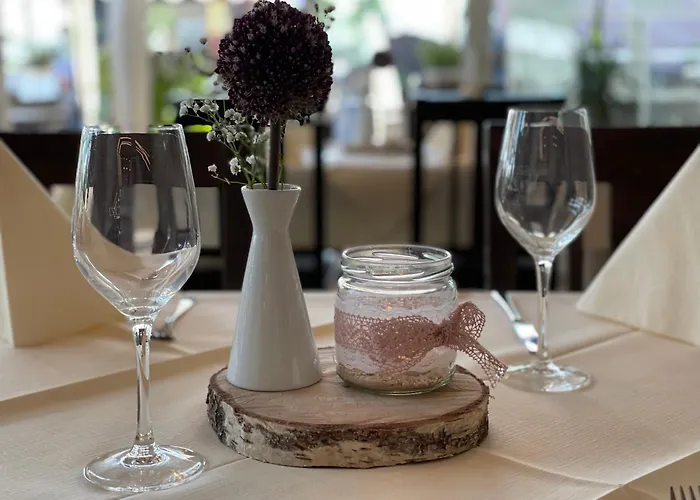 Hotel Gaststaette Weinbruecke *